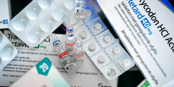 🚨 Gestolen medicijnen overspoelen zwarte markt: zware pijnstillers massaal verkocht via Telegram