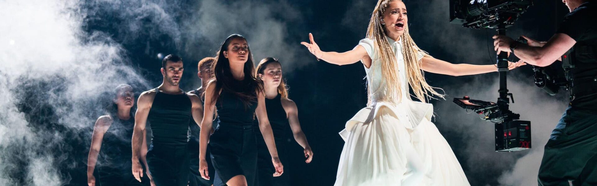 Eurovision : la France électrise la scène avec une performance pleine de puissance et d’émotion