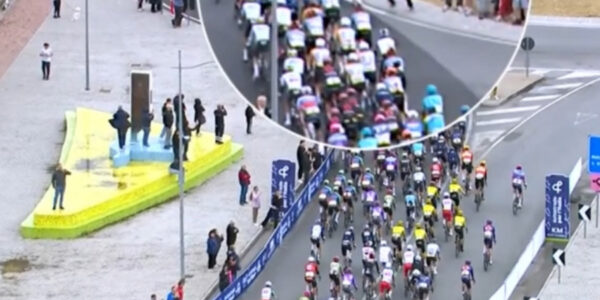 Shock al Giro d’Italia: tentano di far cadere i corridori, denunciati due giovani di 19 anni
