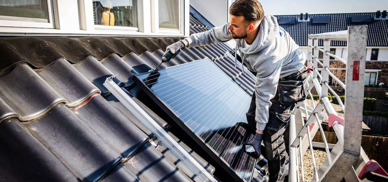 Doorbraak van TNO: innovatieve oplossing voor de gigantische afvalberg van zonnepanelen