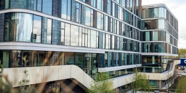 Chaos in Ter Apel: opvangcentrum sluit deels de deuren, kwetsbare asielzoekers krijgen voorrang