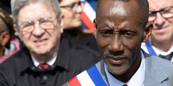 Portrait de Macron décroché, appels à « l’insurrection populaire » : Bally Bagayoko au cœur d’une tempête politique