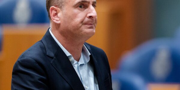 Politieke storm rond Markuszower: twintig aangiftes ingediend, uitspraken plots teruggetrokken