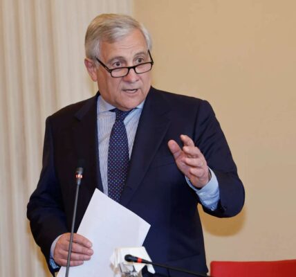 Crisi Flotilla, l’Italia alza il livello dello scontro: Tajani chiede sanzioni contro Ben-Gvir