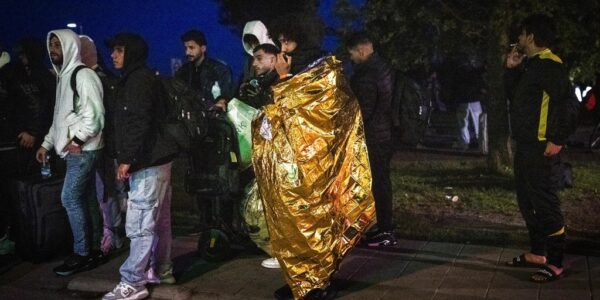 Gieten opent de deuren voor asielzoekers uit Ter Apel: “Alles is beter dan buiten slapen”
