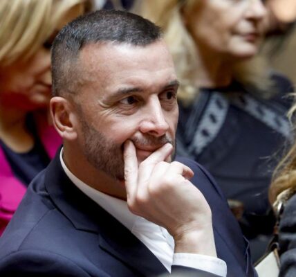 Debutto amaro per Rocco Casalino: niente elezione, ma il M5S sorpassa il Pd a Ceglie Messapica