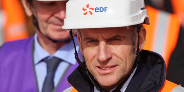 Énergie et industrie au cœur des discussions : Macron convoque la filière électrique à l’Élysée