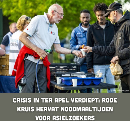 Crisis in Ter Apel verdiept: Rode Kruis hervat noodmaaltijden voor asielzoekers