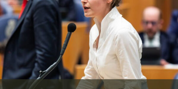 Spanningen lopen op: Jesse Klaver en Lidewij de Vos botsen hard over migratie en “omvolking”