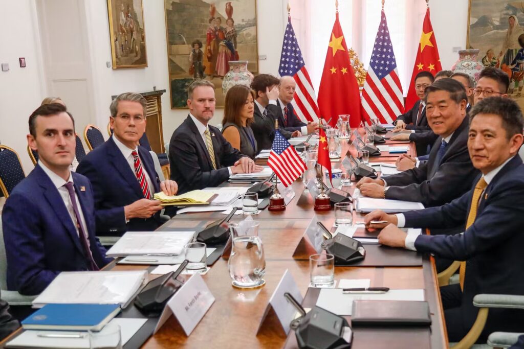 Trump triomphant en Chine : « Des accords commerciaux historiques et gagnants pour les deux nations »