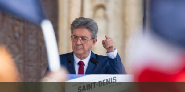 Saint-Denis en ébullition : Mélenchon veut s’imposer comme le seul candidat capable de gagner à gauche