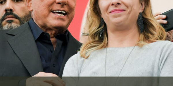 Tre anni dopo il Cavaliere, il suo fantasma politico aleggia ancora su Meloni e Tajani