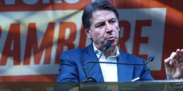 M5S vota con Vannacci, poi Conte attacca Schlein: il campo progressista vacilla