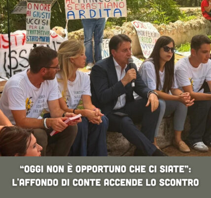“Oggi non è opportuno che ci siate”: l'affondo di Conte accende lo scontro
