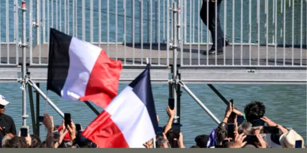 « C’est notre créneau » : pour sa rentrée, Jean-Luc Mélenchon s’empare de l’écologie en terrain conquis