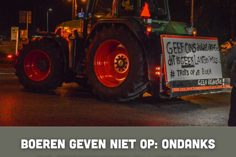 Boeren geven niet op: ondanks de stortregen blijft het protest in Nijkerk doorgaan
